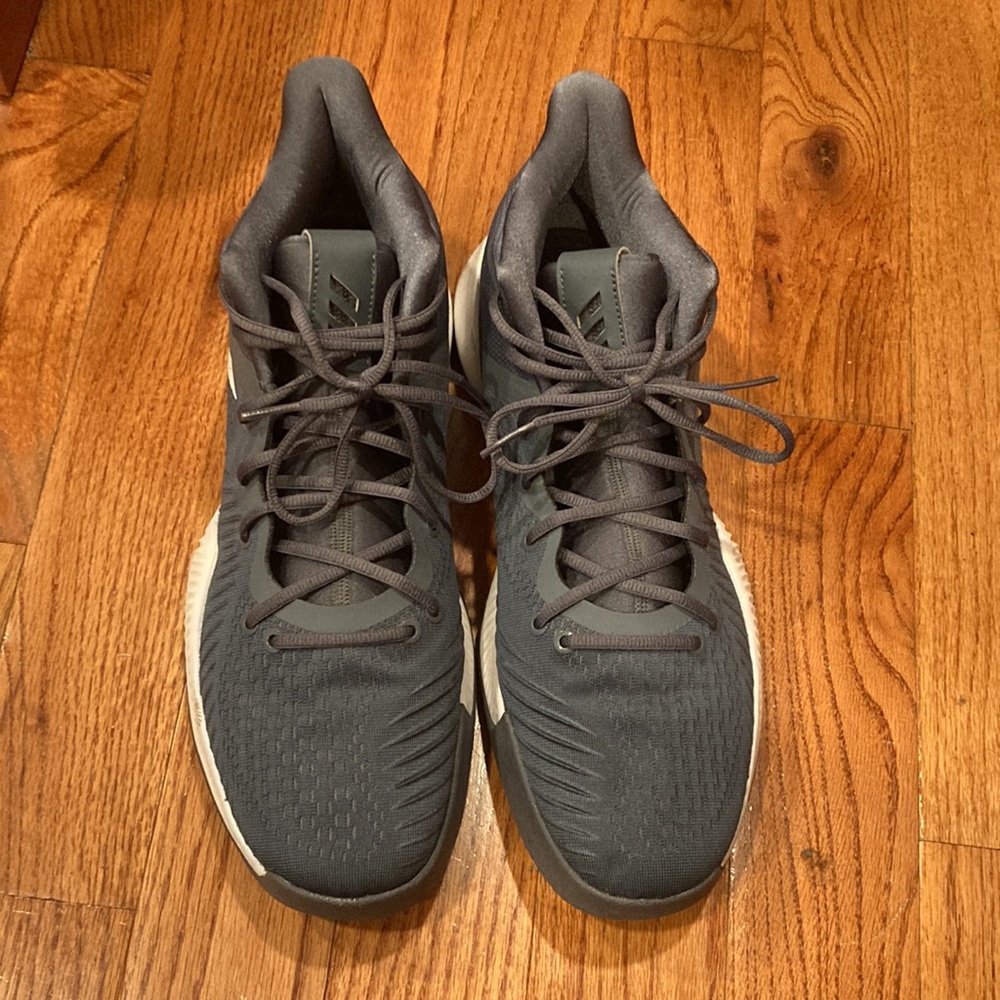 Adidas “mad bounce” size 15 - Picture 2 of 5